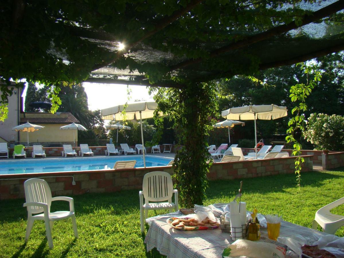 Casa Vacanze Guardamare San Vincenzo Kültér fotó